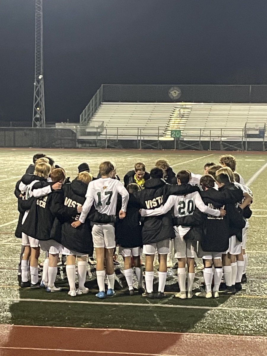 Vista Boys Soccer just beat Fort Collins in the round of 16 3-1. Congrats Boys!! On to the Elite 8!! So proud of you guys!! @MVHSPrincipalMW