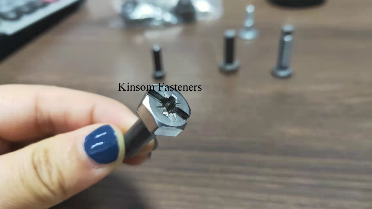 KSpecialFasten's tweet photo. Which way you reach for  hex head #bolt with sharp side? Just ask for your current supplier or turn to Kinsom,we will evaluate and give the suggestions to you. Do you know How many cost you can save if you use by #forging way not #machining ? Share your comments 🙂Let's talk more https://t.co/dL0U3hpTM8
