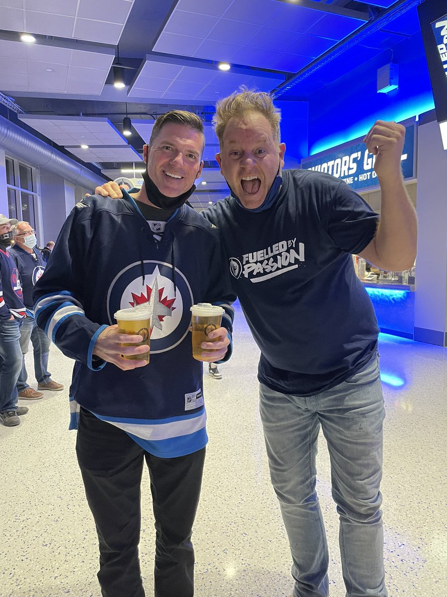 CHOW_DOG's tweet photo. @cameroncheers The positivity and passion is inspiring keep doing you #GoJetsGo https://t.co/lcTBKLsTbj