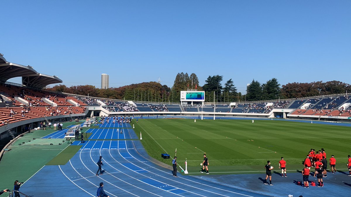 mimi_gyoza's tweet photo. #rug散歩
#WSDR
#駒沢陸上競技場
#初老夫婦 https://t.co/qZou0Q4mR0