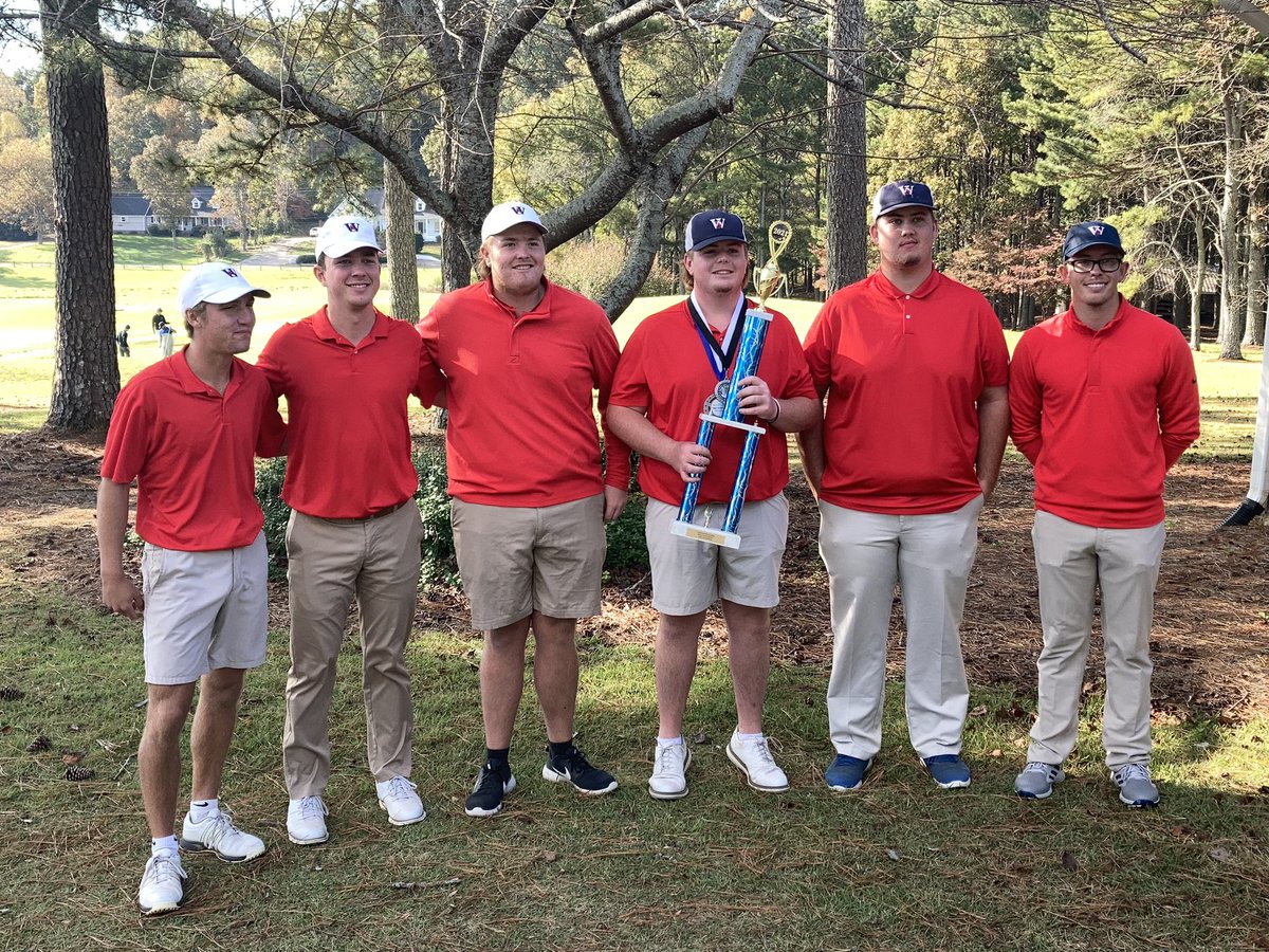 WaltersStSports's tweet photo. How bout them Senators!!!

In the final round of the Eagle Invitational, Walters State ties Cleveland State for first place before winning a playoff on the third hole to take home first. 

Hunter Hartman took first place in the tournament!! https://t.co/C7tC7DHk1g