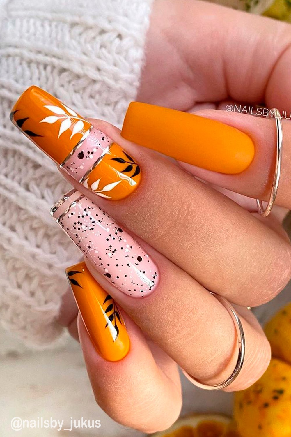Orange 2024 fall nails