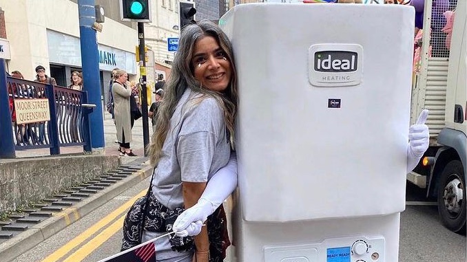 🧵 This is what a Trustee looks like 👀 

It’s <a href="/TrusteesWeek/">Trustees' Week</a>, so we’re celebrating the dedicated people who make up Zest’s Board 🎉

Here are 2 Tweets showing them at their best selves 🤩

#trusteesweek <a href="/EllwoodNicola/">Nicola Ellwood. MSc FMAC ANLP</a> <a href="/Adam_Pablo/">Adam Pownall 🌱</a> <a href="/LukeVernon_/">Luke Vernon</a> <a href="/Gurpri_Bains/">Great Bainsy</a>