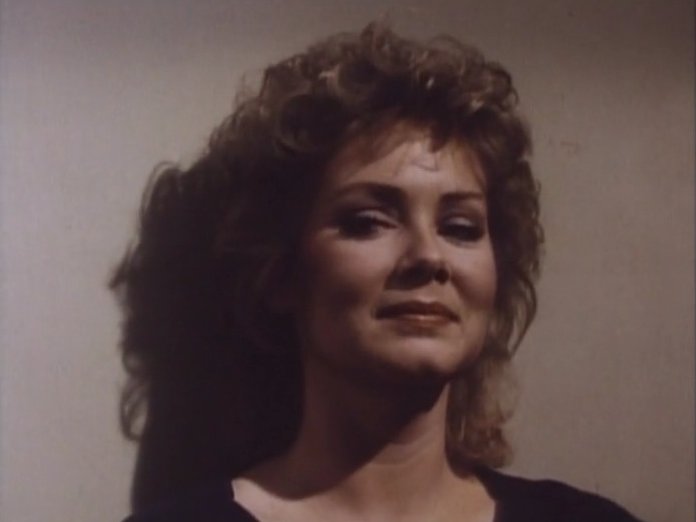 jeansmartcaps's tweet photo. Maximum Security (1985) https://t.co/S6slBaxoOl