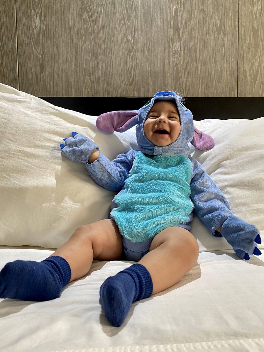 andreardz97's tweet photo. Les dejo a un happy and cute stitch para mejorar su día 🤌🏼😮‍💨🥰🤩 https://t.co/GWulFxMJm1
