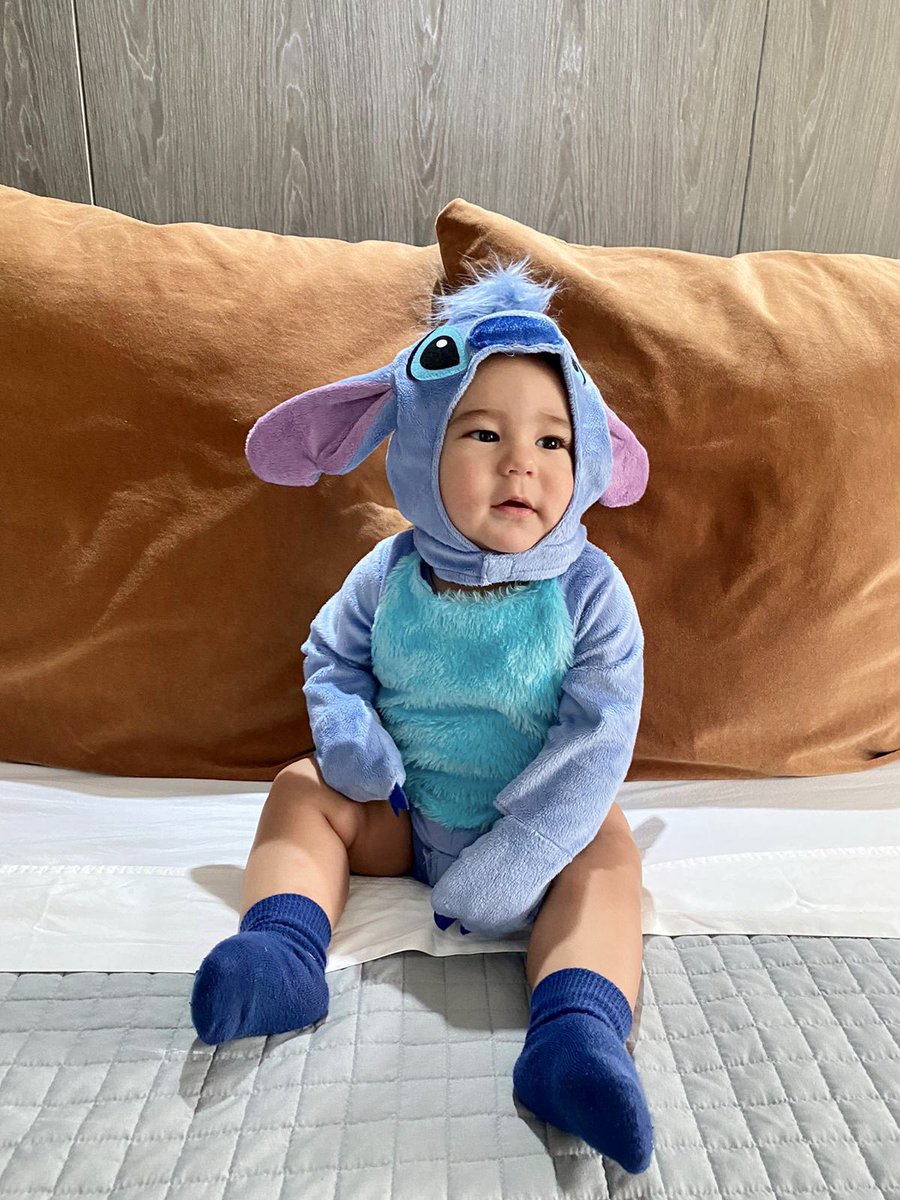 andreardz97's tweet photo. Les dejo a un happy and cute stitch para mejorar su día 🤌🏼😮‍💨🥰🤩 https://t.co/GWulFxMJm1