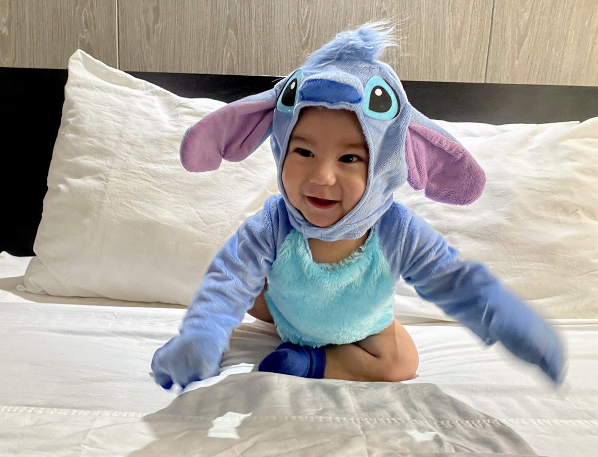 andreardz97's tweet photo. Les dejo a un happy and cute stitch para mejorar su día 🤌🏼😮‍💨🥰🤩 https://t.co/GWulFxMJm1