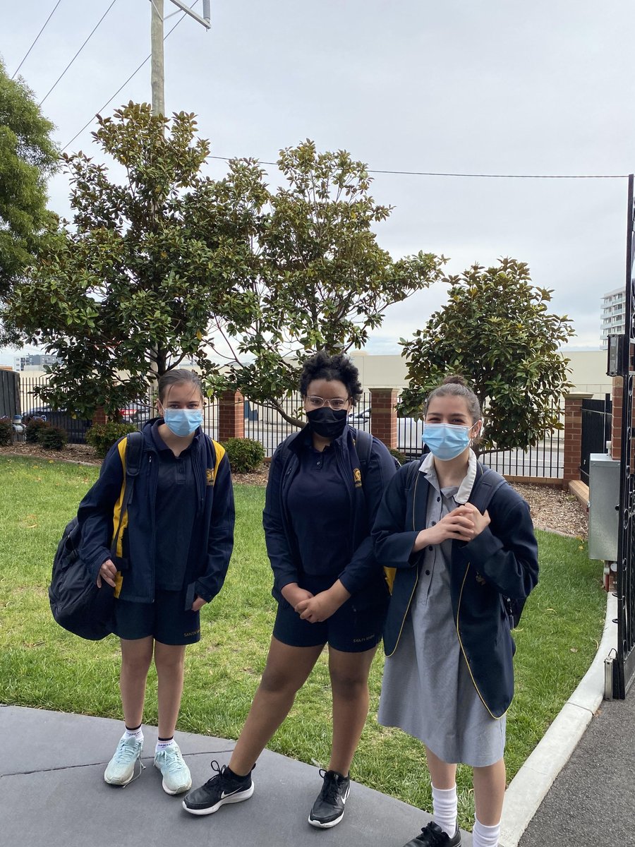 SantaMaria_Melb's tweet photo. The joy of all of us being reunited face to face again! #ACommunityOfCourage #DareToDoAsMuchAsYouAreAbleSantaNorthcote https://t.co/7BzqblZdwa