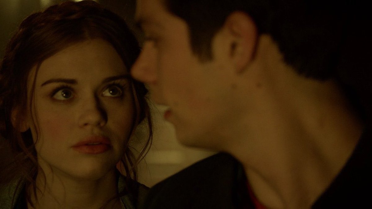 garrettwellsv's tweet photo. i love the way Stiles always looks at Lydia to make sure everything is going well https://t.co/x6t7R3Qq2D