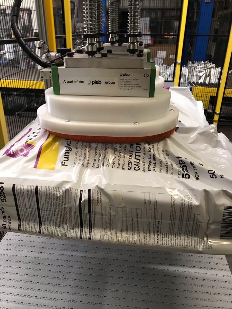 BibusSes's tweet photo. 💯Kenos® is the top brand for high vacuum clamps. The design has been optimized for the device to be used for handling: metal, wood, cardboard, glass or plastic.
🔝The product range ensures the optimal solution for handling several products with different shapes and  sizes . https://t.co/UZRn8Ug9SK