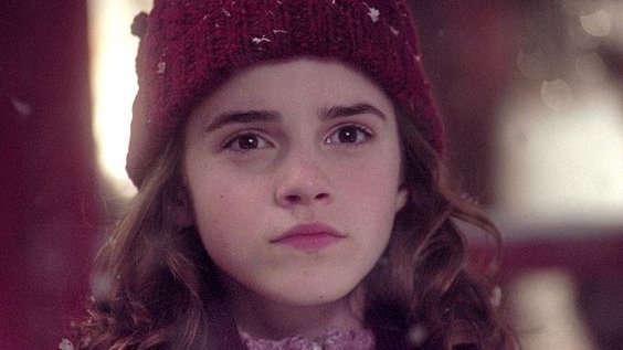 thiegonovais's tweet photo. Hermione Granger de touqinha: esse é o tweet. https://t.co/e8AzV8aUZe