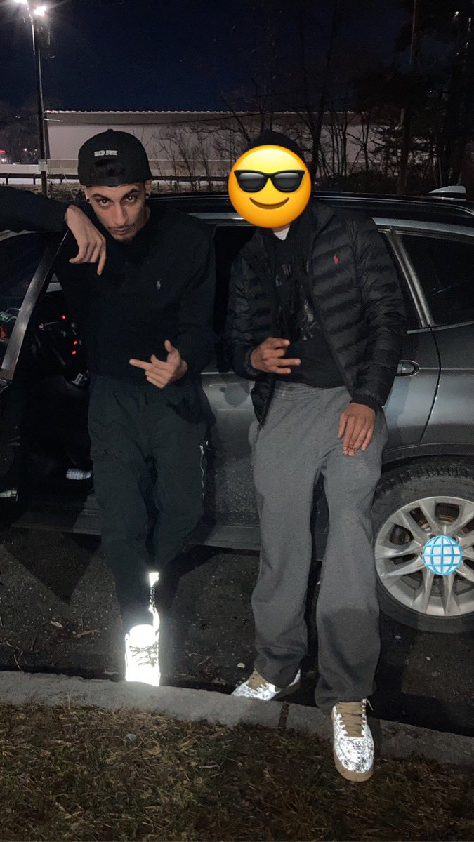 KallLow4's tweet photo. 😎🖕🏼 https://t.co/s4ENg9ea93