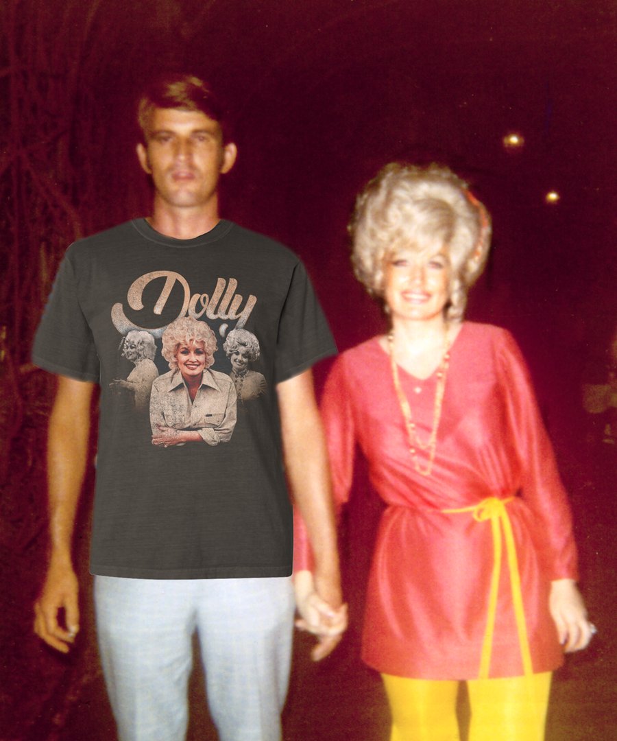 Dolly Parton tweet media