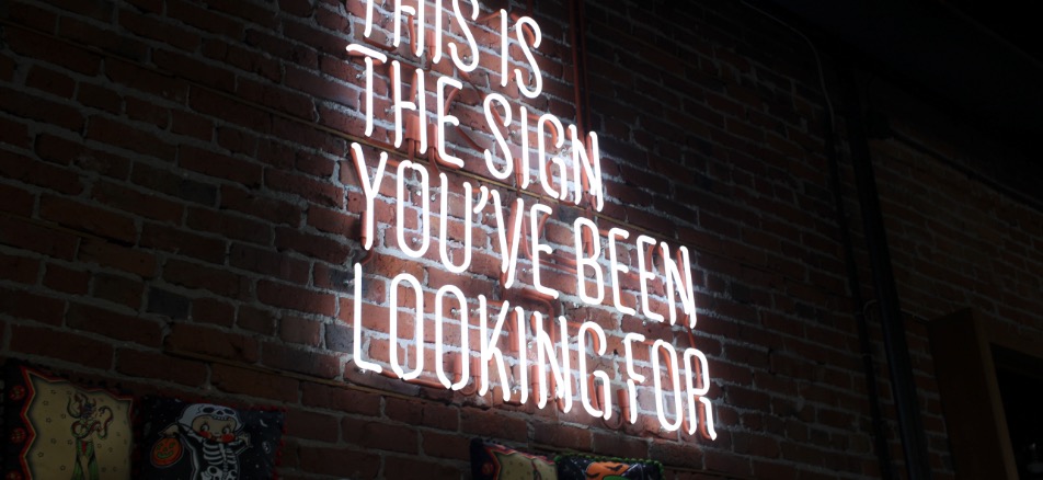 ase360consult's tweet photo. Your Dependence On Social Media Could Hurt Your Small Business 
https://t.co/PUnpWaN0y0 
#socialmediastrategy #Marketing  #outageupdate #blackout #strategy #newideas #SmallBusiness #ase360 https://t.co/9JSijTZCrM