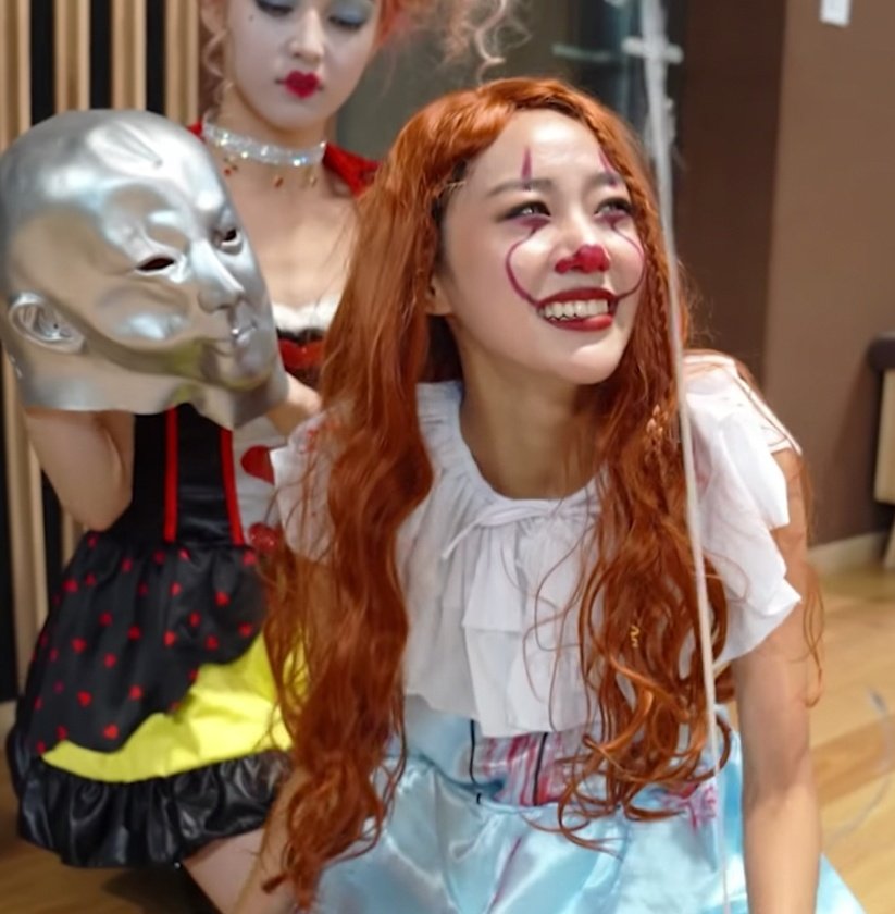 son eunchae pics! (@eunchaesarchive) / Posts / X