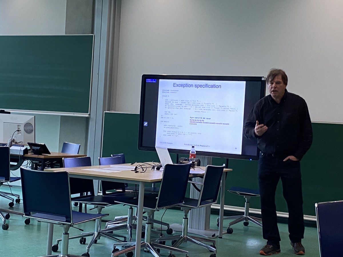 _sustrainable_'s tweet photo. Zoltan Porkolab on "Save the Earth - Program in C++" at @_sustrainable_'s first teacher training in Nijmegen! https://t.co/rhNlwvRrXi