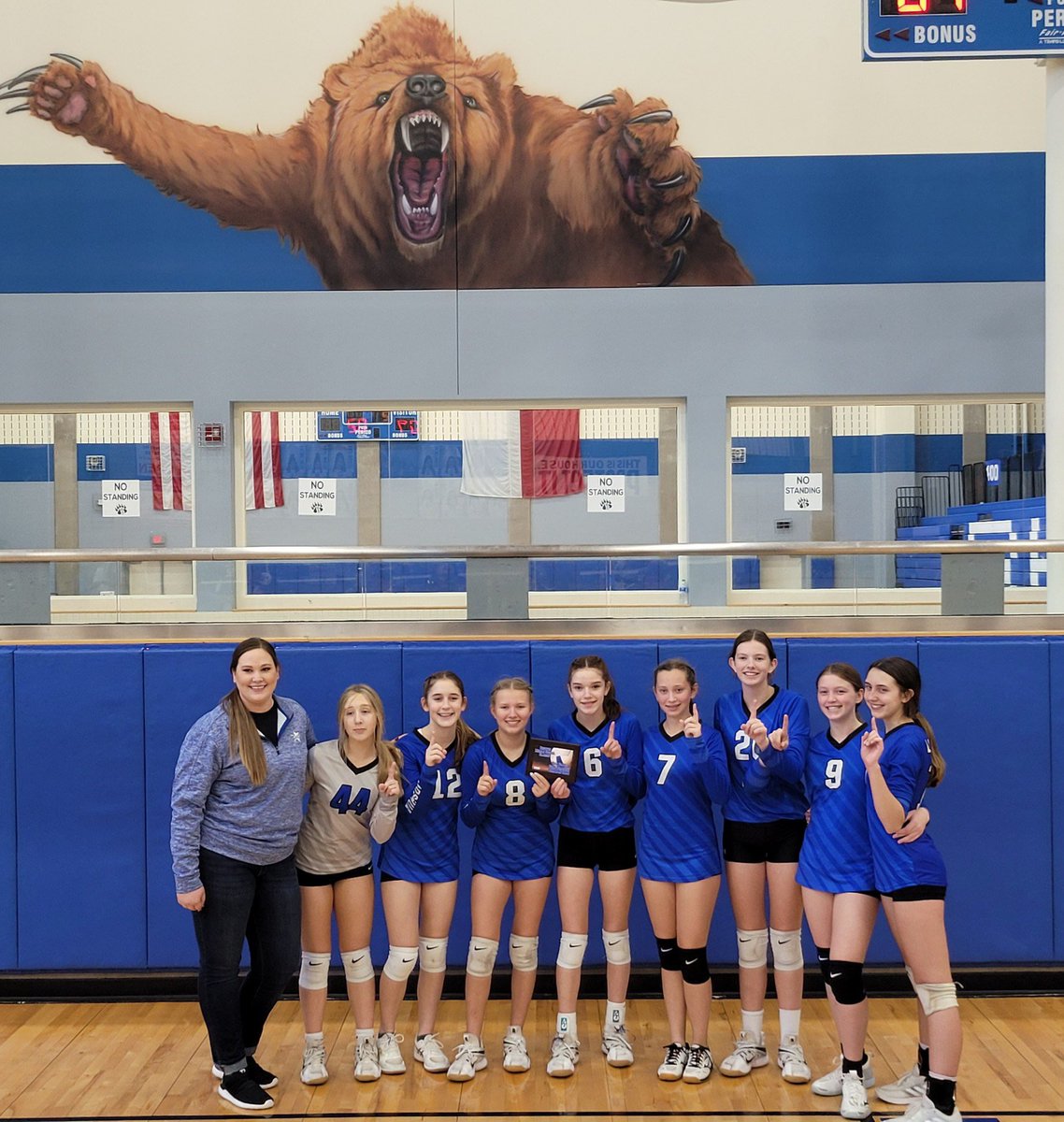 coach_watts_'s tweet photo. 8th Grade A Team: Undefeated in district play and district CHAMPS! Can’t wait to see that banner hanging up at LMS! @LoflinMS @AthleticsLoflin #FEAR #BurntheBoats #BeBetterLMS https://t.co/QxYx8Wn2Pk