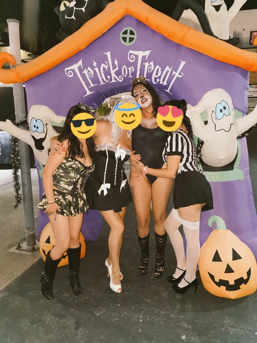 Las adoro! Hermosuras 😍😍😍😈🤭 @PeryAl3 @Magus448 https://t.co/vO7gVhE8Wu<a class="tags" target="_blank" title="On Twitter" href="/?out=eyJ0eXAiOiJKV1QiLCJhbGciOiJIUzUxMiJ9.eyJpYXQiOjE3MjA3NDA5NzksImlzcyI6InR3cG9ybnN0YXJzLmNvbSIsIm5iZiI6MTcyMDc0MDk3OSwiZXhwIjoxNzUyMjc2OTc5LCJyZWRpcmVjdF91cmwiOiJodHRwczovL3R3aXR0ZXIuY29tL1BlcnlBbDMifQ.JZeMAehqYJiw__jyUh2S6unPxmJp96KbcNm6-eCzckQuBMYnweIPnNufciOl1NzIVf-7SBJgxgIKh7iBmVCuLw">@PeryAl3</a><a class="tags" target="_blank" title="On Twitter" href="/?out=eyJ0eXAiOiJKV1QiLCJhbGciOiJIUzUxMiJ9.eyJpYXQiOjE3MjA3NDA5NzksImlzcyI6InR3cG9ybnN0YXJzLmNvbSIsIm5iZiI6MTcyMDc0MDk3OSwiZXhwIjoxNzUyMjc2OTc5LCJyZWRpcmVjdF91cmwiOiJodHRwczovL3R3aXR0ZXIuY29tL01hZ3VzNDQ4In0.O-ZMr2sjpPgHOI4HWcbwFV_mpuSs6DHJbwFiM2poRl5le1bgmAIq1O29q48hXxr9mMS7lHbcCV24QfGH0sN9IQ">@Magus448</a><a href="/tag/onlyfans"class="tags"><span>#onlyfans</span></a>