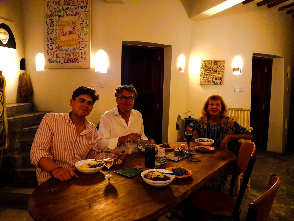 LamuHosts's tweet photo. We had delicious meal, meanigful conversations and really had great time on the rooftop with dramatic Africa skies. 
It's simple we love hosting warm humans like them.
Check with us if you would like to do something with us.
#lamuhosts #localhosts #lamu #nowtravelready #Travel https://t.co/ZCDTGfqDNX