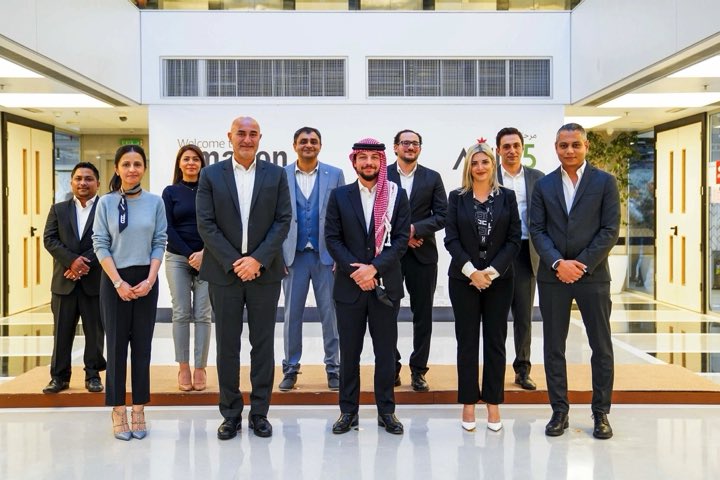 Honored to have welcomed today His Royal Highness, the Crown Prince of Jordan, Al Hussein bin Abdullah II, and His Excellency Ahmad Hanandeh Minister of Digital Economy, at the inauguration of our new Amazon Office in Amman, Jordan. #Amazon #Jordan #Tech