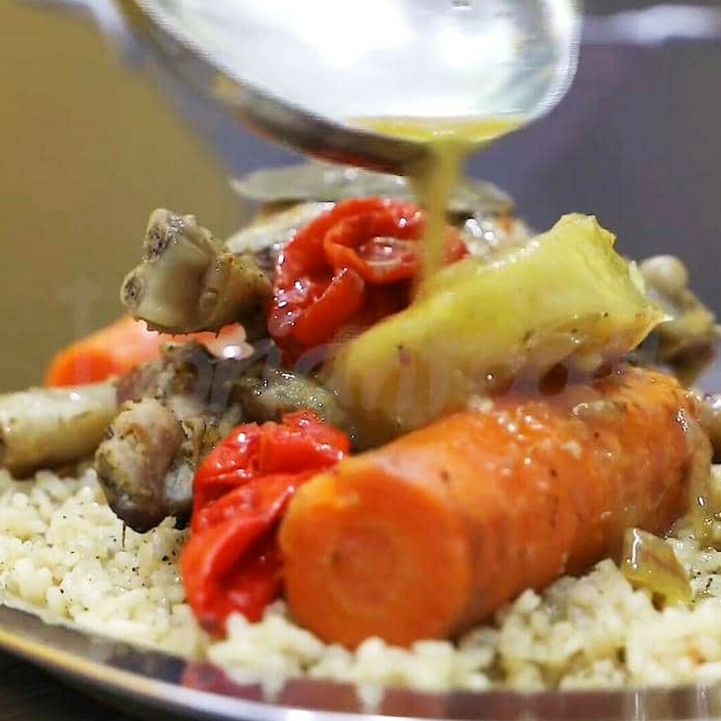 IvorianFood's tweet photo. Les sénégalais là on a notre petit secret aussi de #tchep et on ne vous le donnera pas😎! Tous ceux qui ne sont pas sénégalais venez ça va suffir pour vous 😂🤣.

#chefivorianfood #ivorianfood #africanfood https://t.co/TVtCrx5Bbx https://t.co/Xv8ARd9YgJ