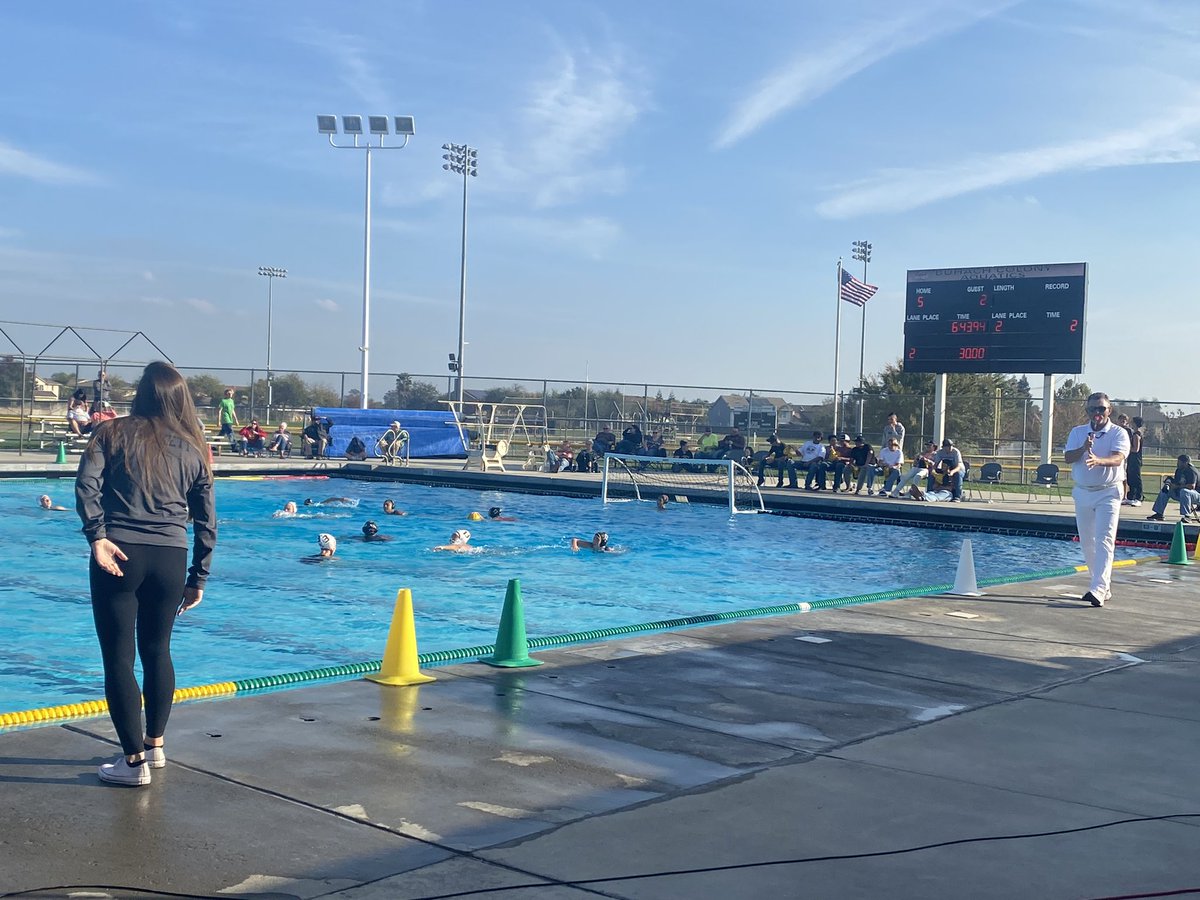 <a href="/ThunderAquatics/">Thunder Aquatics</a> competing in playoffs this afternoon. Good luck thunder!