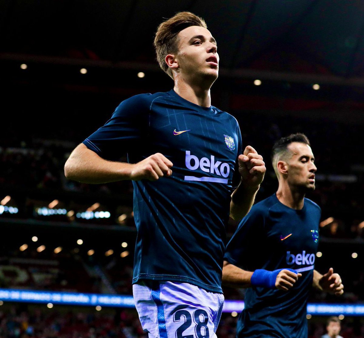ScoutPlyr's tweet photo. Nico Gonzalez vs Dynamo Kyiv:

✅90 minutes jouées
✅92 % passes réussies (33/36)
✅57% duels gagnés (8/14)
✅75% dribbles réussis (3/4)
✅4 ballons récupérés 
✅1 interception 

#football #soccer #futbol #barca #ucl #DYNFCB https://t.co/YBBvu1358B