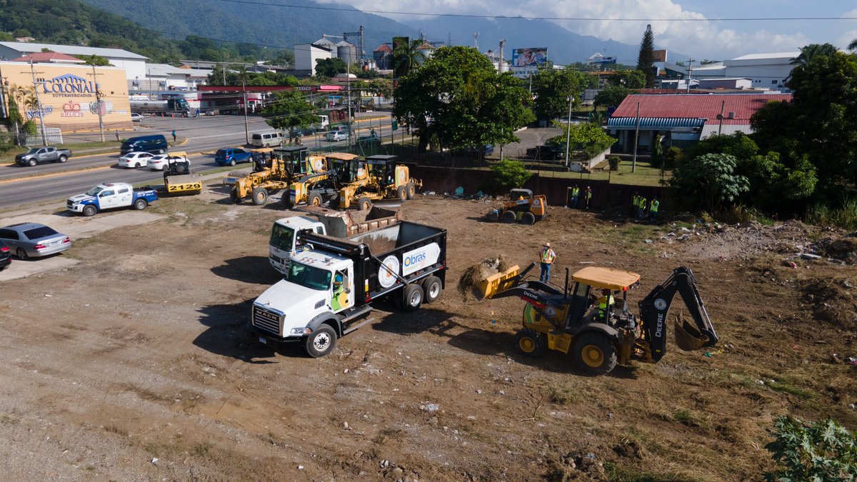 armandocalisps's tweet photo. Lo contrario al pasado es hacer. El avance de la obra del próximo Gran Mercado Municipal es real. El cambio no se detiene para las familias emprendedoras de nuestra ciudad #ElCambioNoSeDetiene https://t.co/XNv4Xl4ZNi