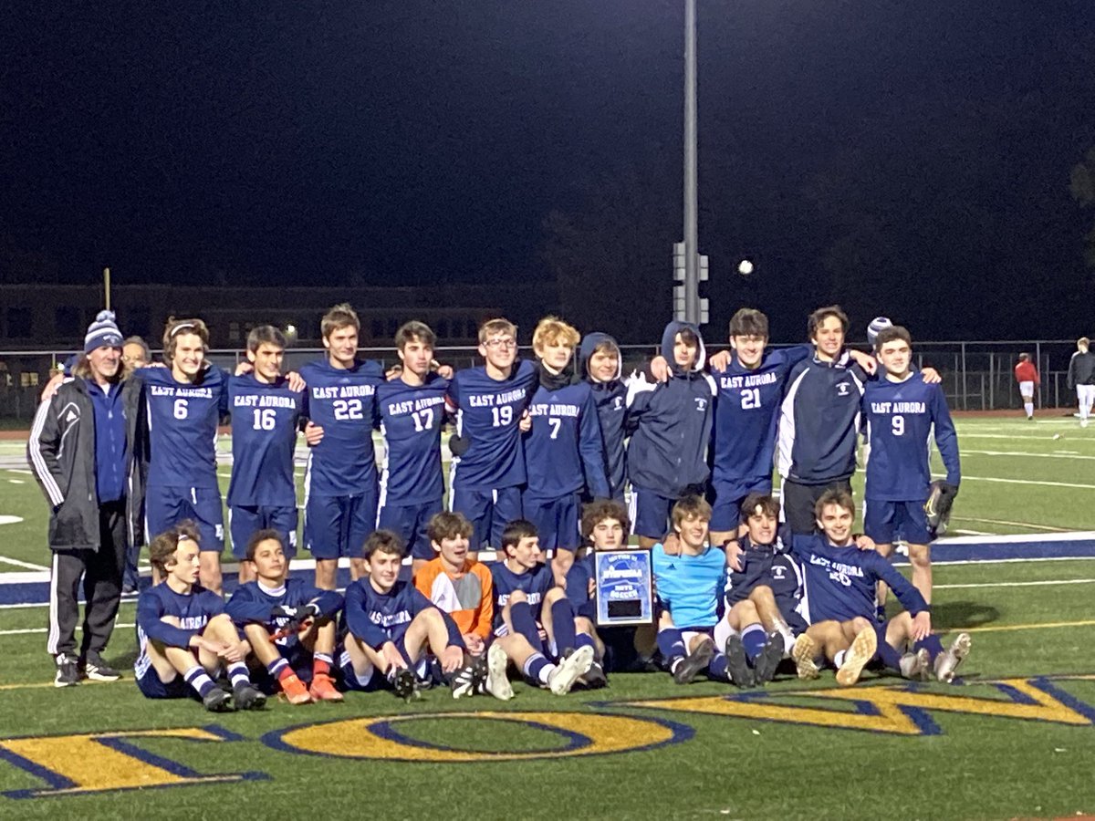EastAuroraHSNY's tweet photo. Go EA!! https://t.co/86ttv0wc9H