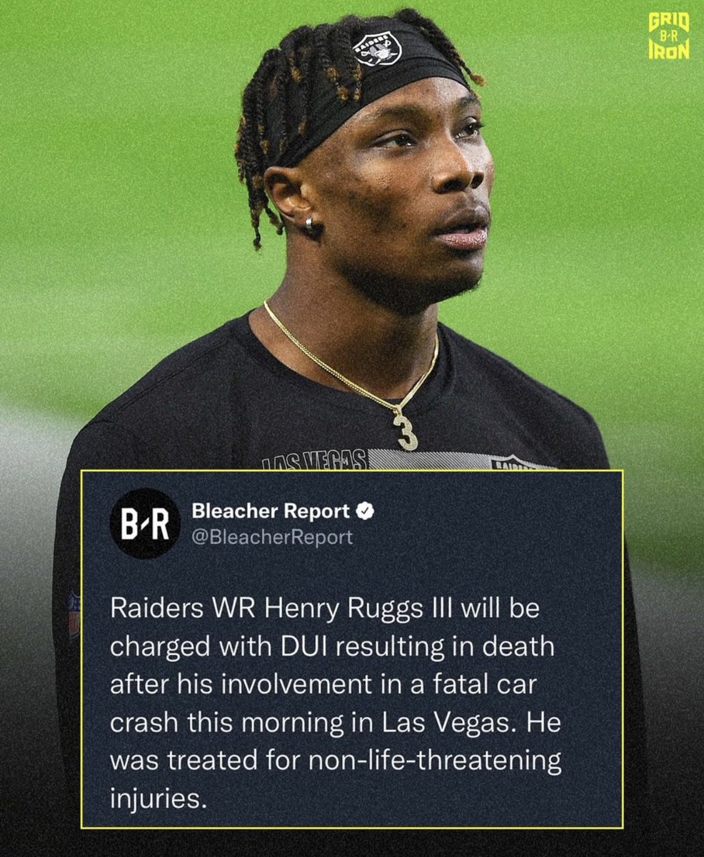 DerekBrunson's tweet photo. 22 years old , 1 round draft pick in the NFL, currently making 5 million dollars a year . He worked 20+ years to achieve such and ruined it in 20 seconds . DUIs ain’t no joke. Don’t drink and drive . Prayers to both families 🙏🏾 https://t.co/dpk53KZMD2