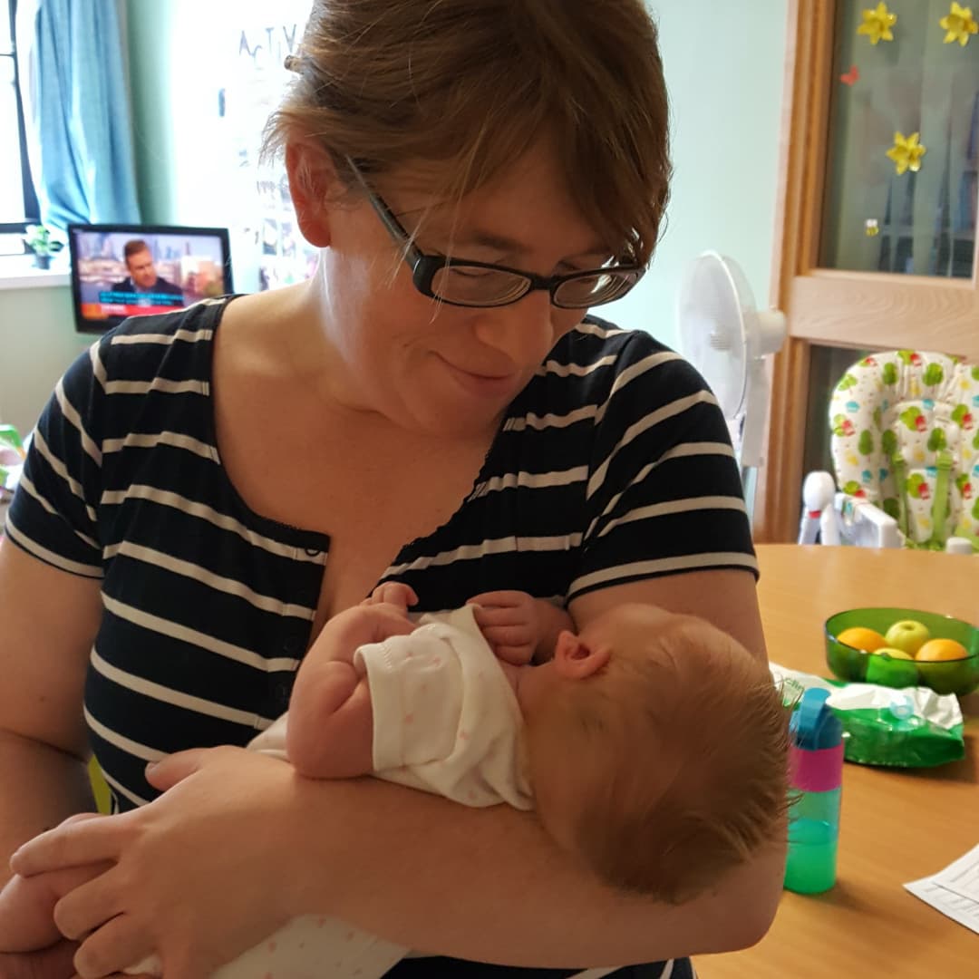 This photo shows why Mother &amp; Baby Units matter. I'm seriously ill. But I'm with my baby <a href="/MbuNottingham/">Nottingham MBU</a>
Today I got to 450 miles in my 500 mile #milesformumsandbabies challenge for <a href="/ActionOnPP/">Action on Postpartum Psychosis</a> justgiving.com/fundraising/em… #maternalmentalhealth #thankyounhs