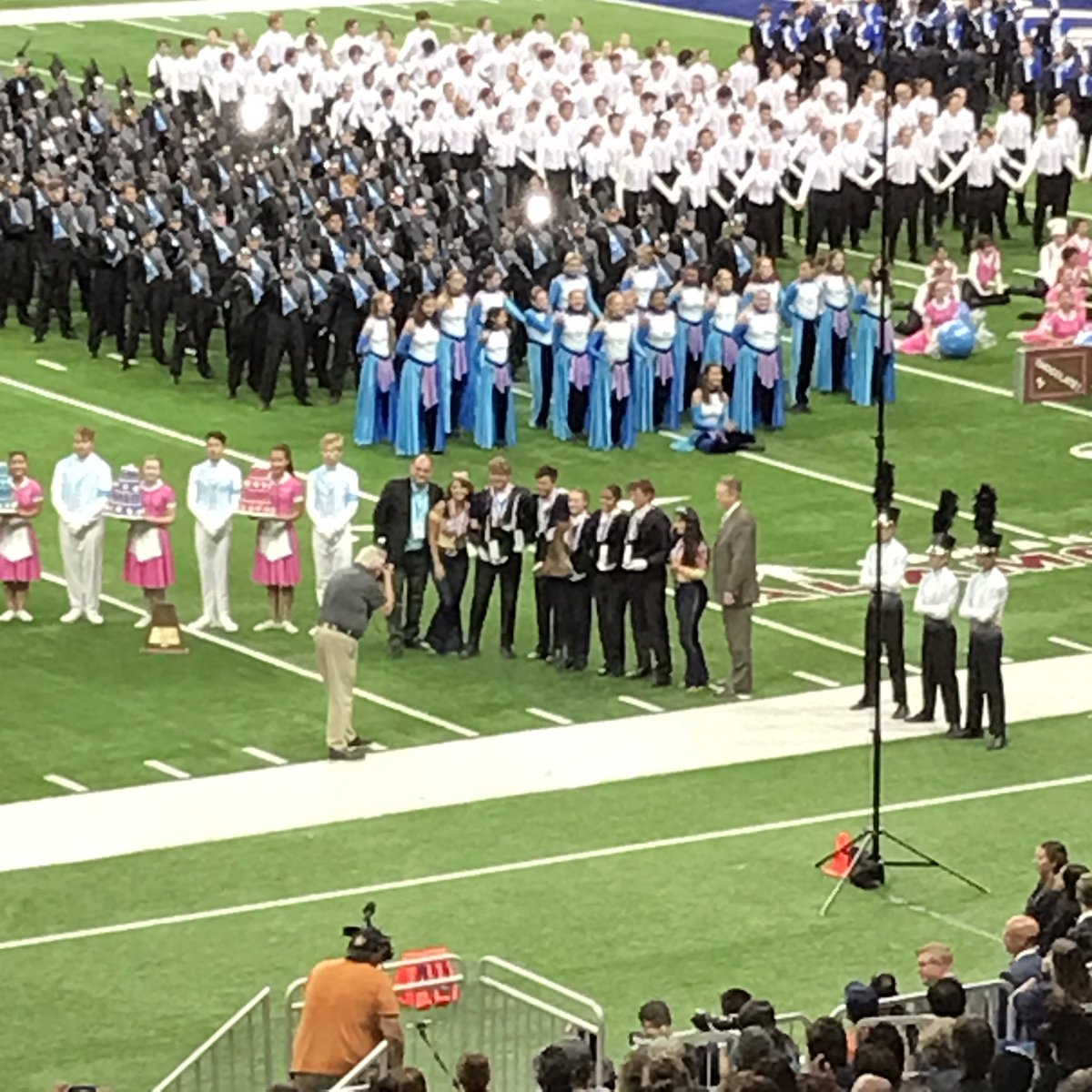 LeanderHS's tweet photo. 5A UIL Marching Bronze Medalist, @LeanderHighBand !! Way to go! https://t.co/9QX3DklJov