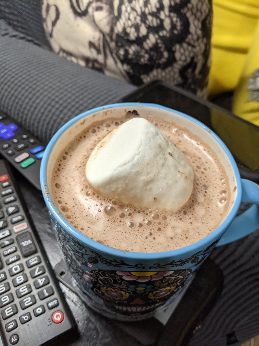sheal_t's tweet photo. @NaMo9o5 is suppose to be eating and drinking healthier. Hot chocolate with 1 marshmallow. In his defense he was unsupervised. #HotChocolate #LeftUnsupervised #ILoveHim https://t.co/xCg1rFhgLF