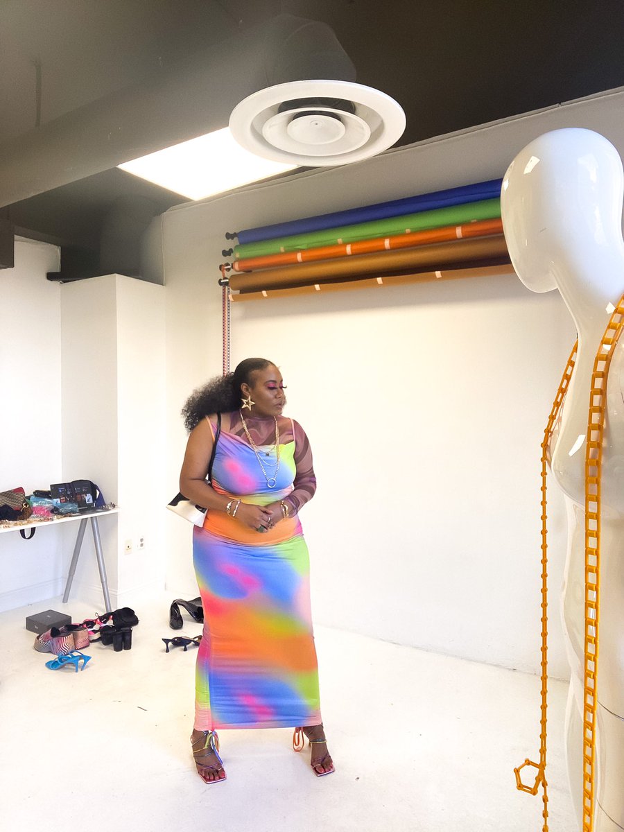 necessidy_'s tweet photo. The Aura Dress https://t.co/QoSSDhmVc7 #BlackOwned #Insecure (lol I’m childish) size Small to 5XL. Maxi to mini ruched sides. https://t.co/WdiubjFcfz
