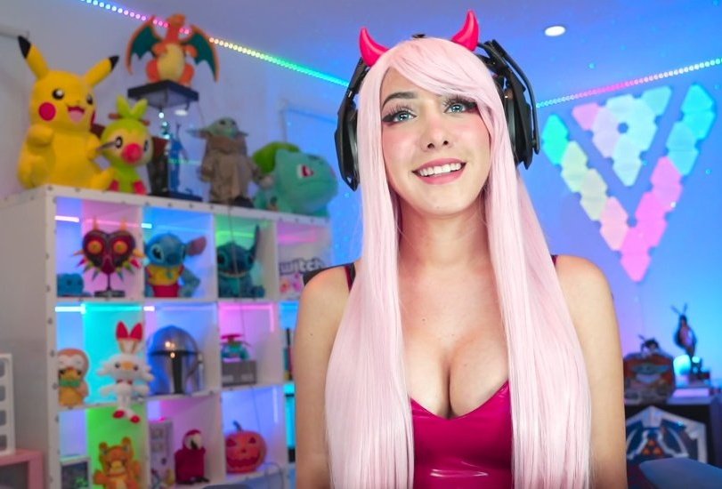 DanielaAzuaje_'s tweet photo. Muchas gracias por 350k 🥳🥳🥳❤️🤯 voy a regalar unos follows a los que den RT a este tweet https://t.co/c3sliitB6D