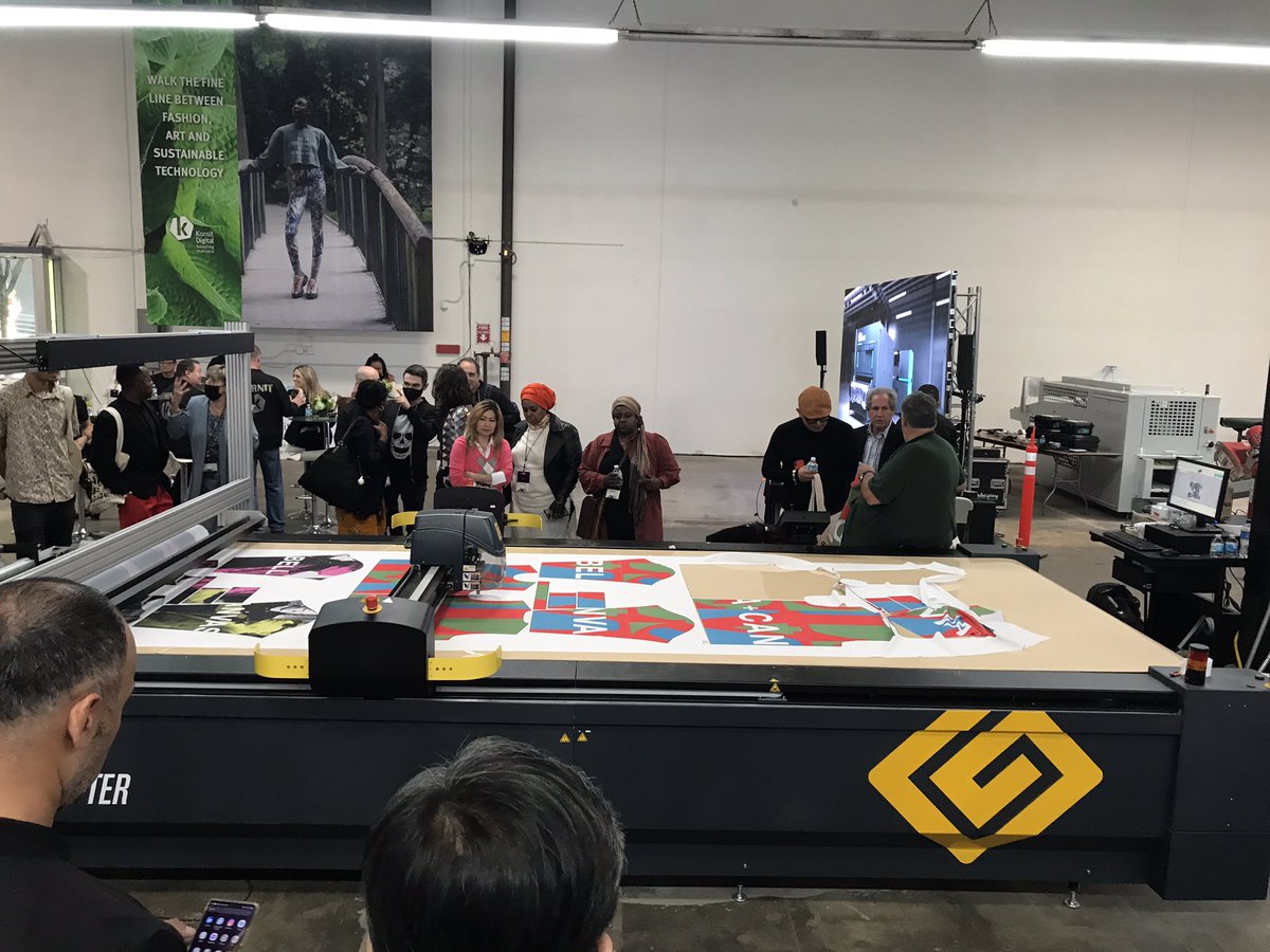 kornitdigital's tweet image. World-class cutting technology from @GerberTech complements Kornit’s #sustainable print systems for an efficient, consolidated EcoFactory production experience. #Kornitfashionweek