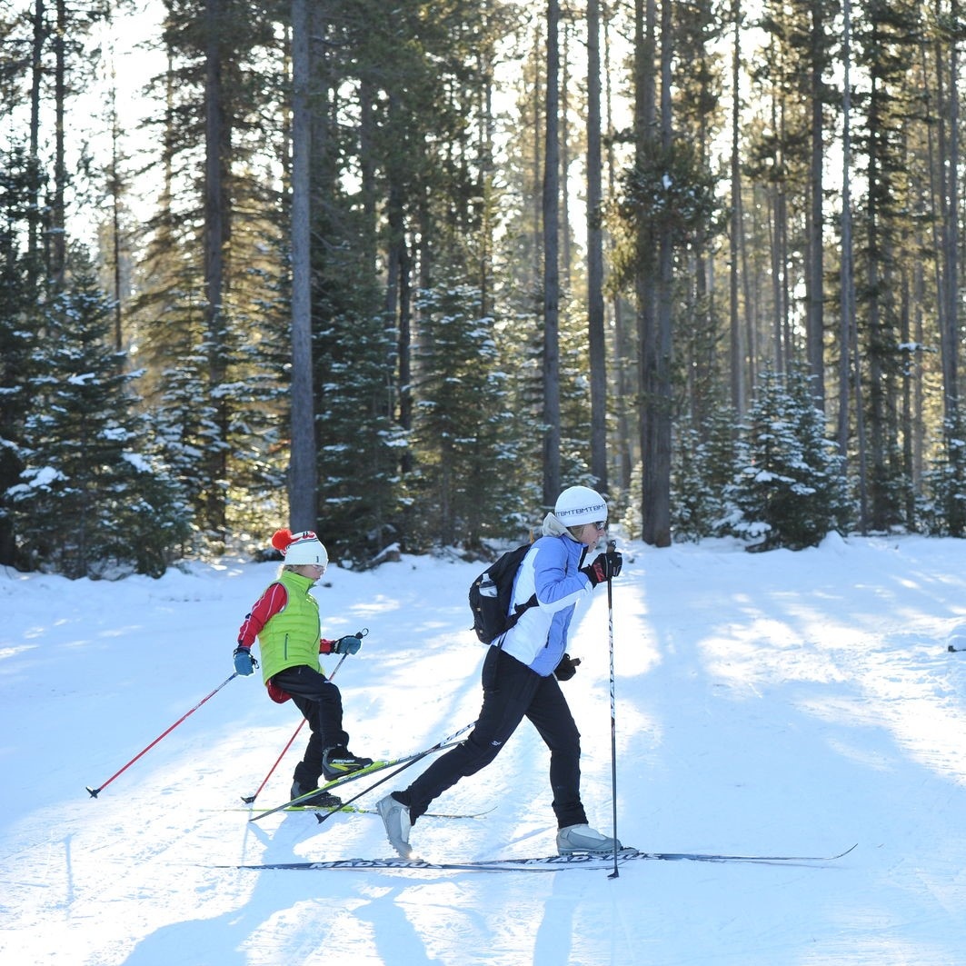 Nov is time to turn our attention to snow! Thanksgiving week has the Yellowstone Ski Festival with groomed skiing, clinics, a biathlon, and a race on the Rendezvous SkiTrails. Plan a trip to West Yellowstone and enjoy some amazing skiing! Learn more at skirunbikemt.com