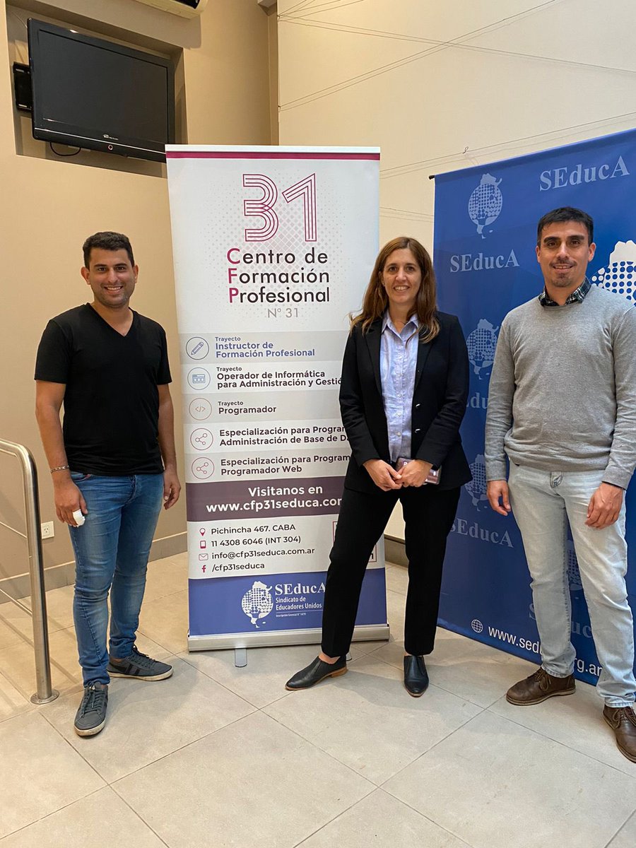LancioniFacundo's tweet photo. Hoy recibí en nuestro #CFP31 @SeducaSindicato a @eugecortona Subsecretaria de Agencia de Aprendizaje a lo Largo de la Vida y Heber Reinoso, Gerente de #FormaciónProfesional.

Es muy valioso ver funcionarios que acompañen las actividades de los Centros de Formación Profesional 🤝 https://t.co/SjTXuoDmiO
