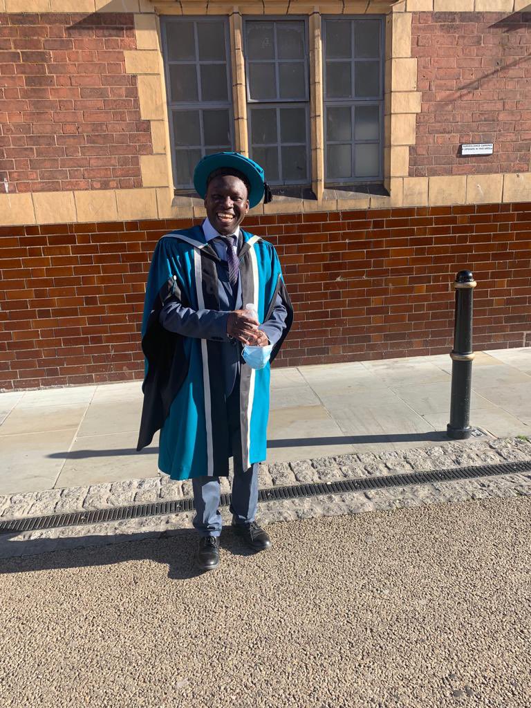 ApanguPhill's tweet photo. My PhD in Plant Biology at @_UoW, @SSE_Worcester was finally crowned today. Thanks to my fantastic supervisory team @CSkjoth &amp; #MaryHanson &amp; support team at @SSE_Worcester &amp; @WorcesterRS https://t.co/Nqs9wzR0m1