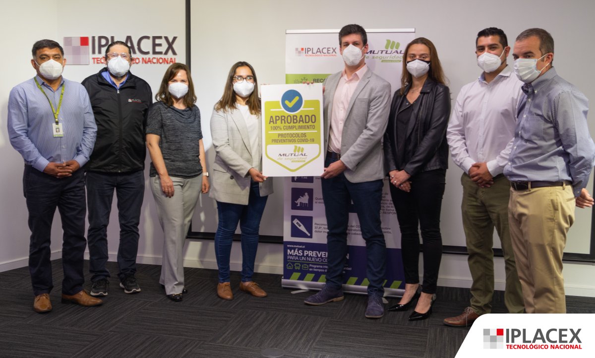 iplacexip's tweet photo. 🦠💪 Mutual de Seguridad entregó certificación "anticovid19" a sede Santiago.A través de una evaluación se confirma el cumplimiento de #Iplacex de sus protocolos de seguridad para prevenir el contagio y garantizar un espacio seguro para labores académicas y administrativas. https://t.co/moMGxMvRTV