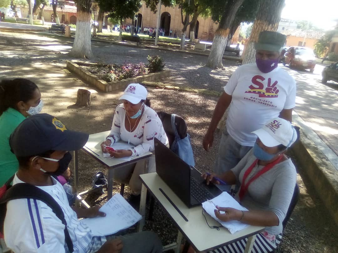 alcaldiadeortiz's tweet photo. #Enterate Todavía puedes inscribirte y sacar tu carnet del PSUV, en el municipio #Ortiz, viernes, sábado y domingo, en la plaza Bolívar, del municipio. @josemvasquez @laantenaoficial @SomosGuarico @Gob_Guarico @DiGasGuarico https://t.co/WbE34WD5AD
