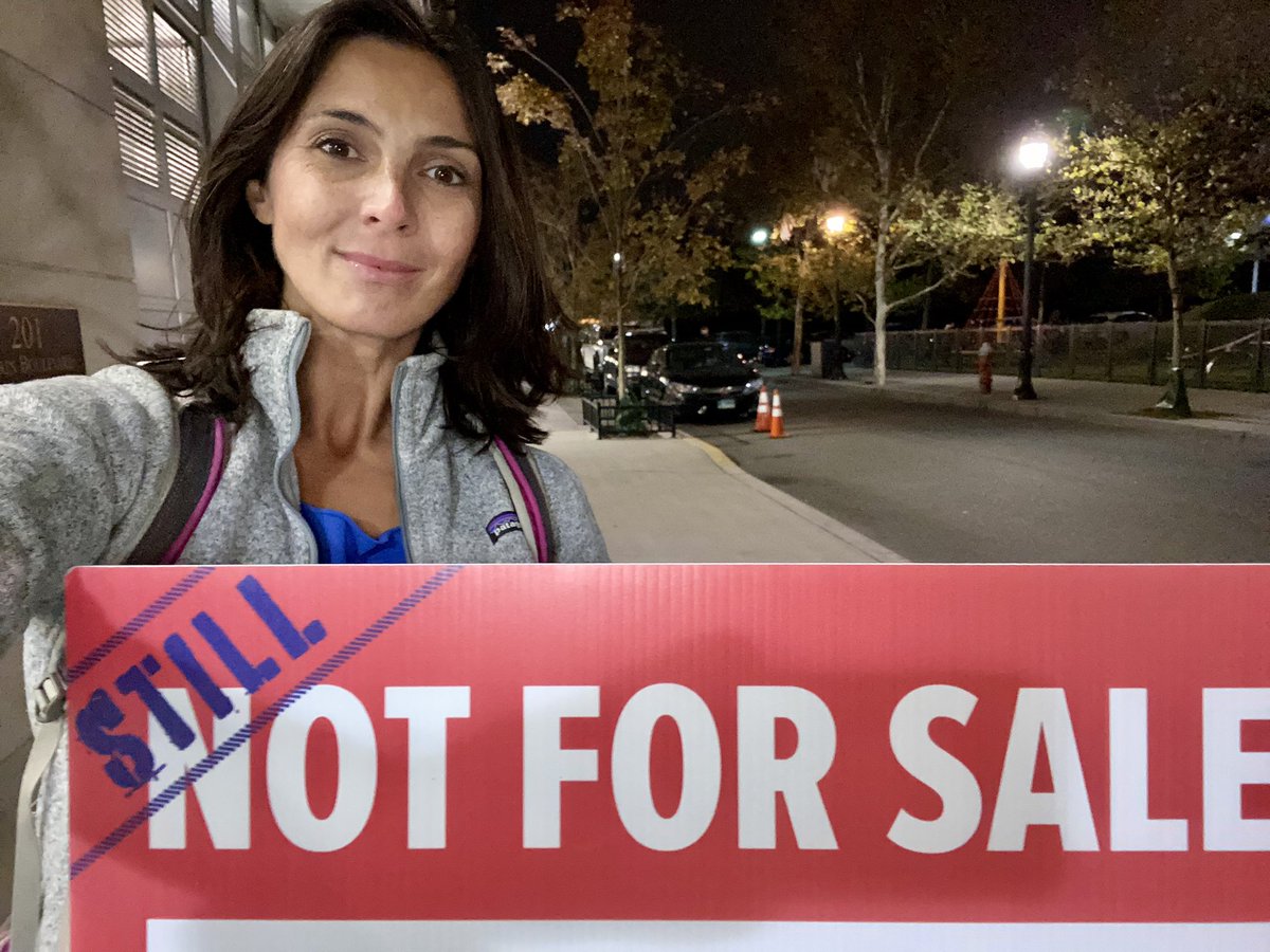 ORNJ_Official's tweet photo. Getting those last minute votes for @SolomonforJC! We need to continue building power independent from the political machines that too often hold back progress in this state, and James is #StillNotForSale https://t.co/j7wg2T2ZQ6