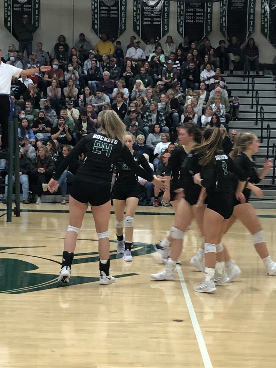 JBrocketathlete's tweet photo. Lady Rockets Volleyball season comes to an end with a quarterfinal loss to Twin Valley. Game 3 Score:
Twin Valley 25
JB 19 https://t.co/QEqtSZUQTU