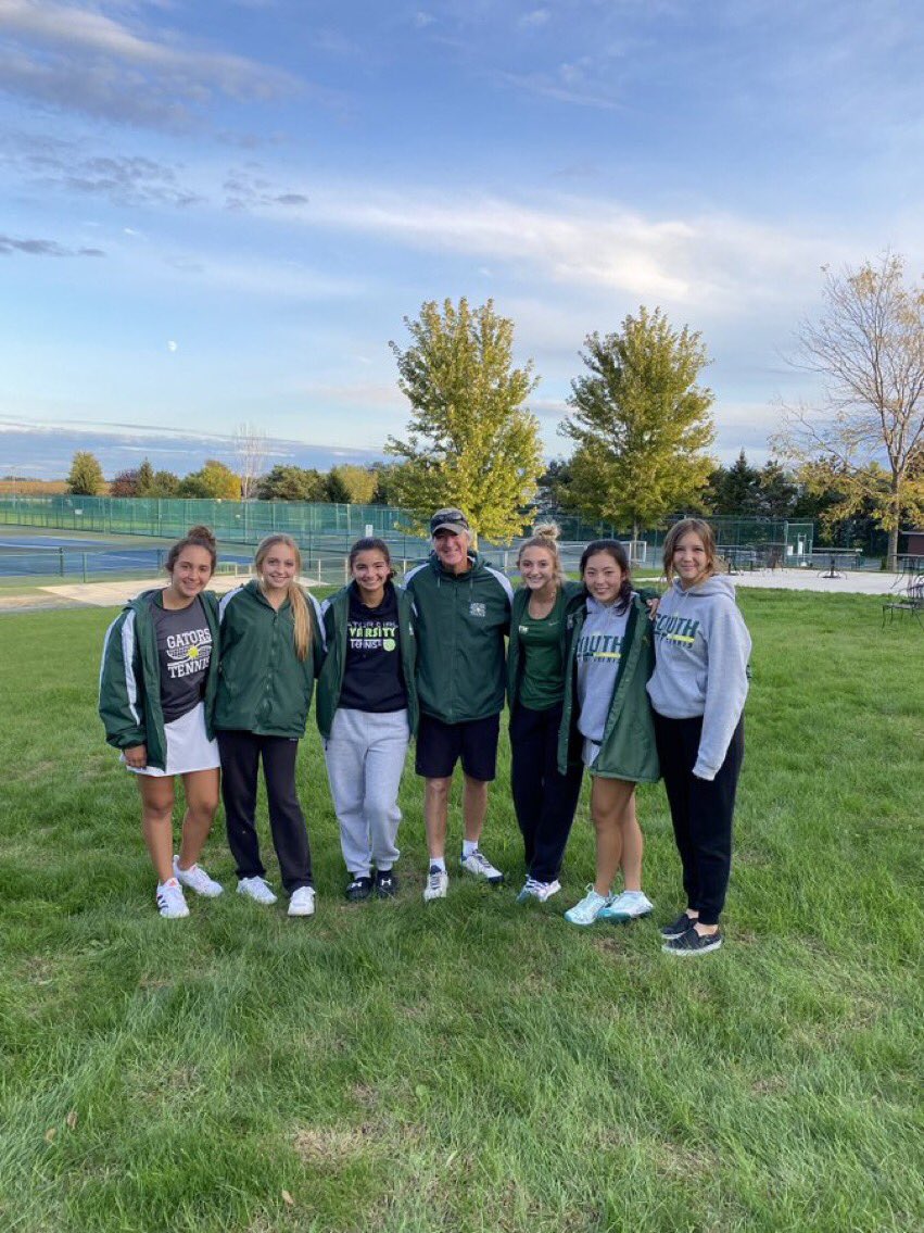 CLSRatliff's tweet photo. Today I am grateful for our coaches. We are winding down an awesome fall season, and I am so impressed by the dedication of our coaching team. Their dedication of time and energy is amazing. #CLSGivesThanks #INeedMoreThanFourPictures #ManyNotPicturedButStillAmazing https://t.co/n1PJwTPBzB