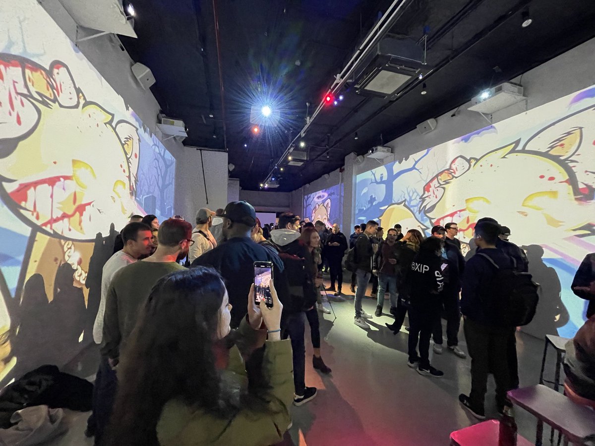 Red_Panda_Squad's tweet photo. 🗽 RPS @ NFT NYC 🗽

LFG Squad! Thanks a ton to @MagicEden_NFT for hosting this cool event 💞 

#RPS #Solana #NFTNYC2021 https://t.co/j2E0lkAtLC