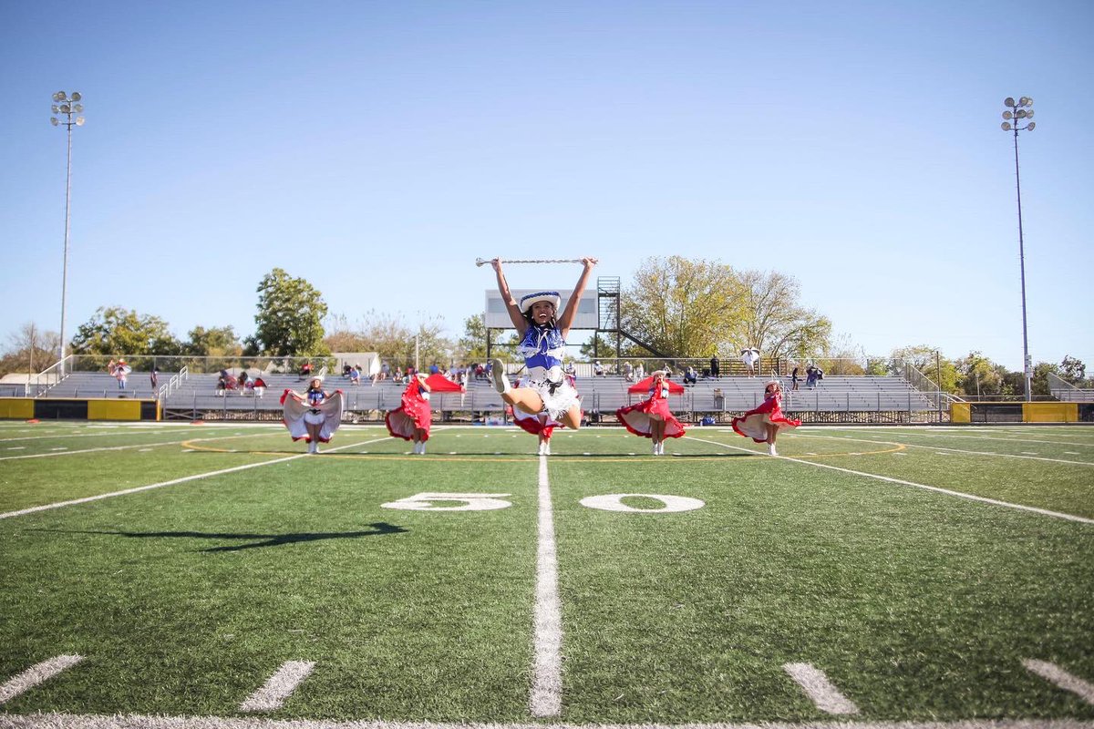 WranglerBelles's tweet photo. We have had an amazing time cheering on our Cisco College Football team! Good luck to them as they take on Navarro College this Saturday at 3pm! Go Wranglers 💙 #seecisco

📸 credits: Sylver Lining Photography https://t.co/wC44Owmj1i