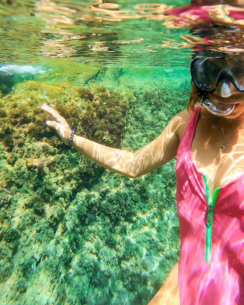 savanna6370's tweet photo. Aiiixxxx! cuanto echo de menos esta sensación de perderme dentro del mar
#nature #oceanlover #goprogirlsuniverse #watercolor #underwaterphotography #dive #goproes #costabrava #gopro_vertigo #blanescostabrava #diving_photography #goprocommunity #snorkelgirl #goprophotography https://t.co/9JH8gTZsg9