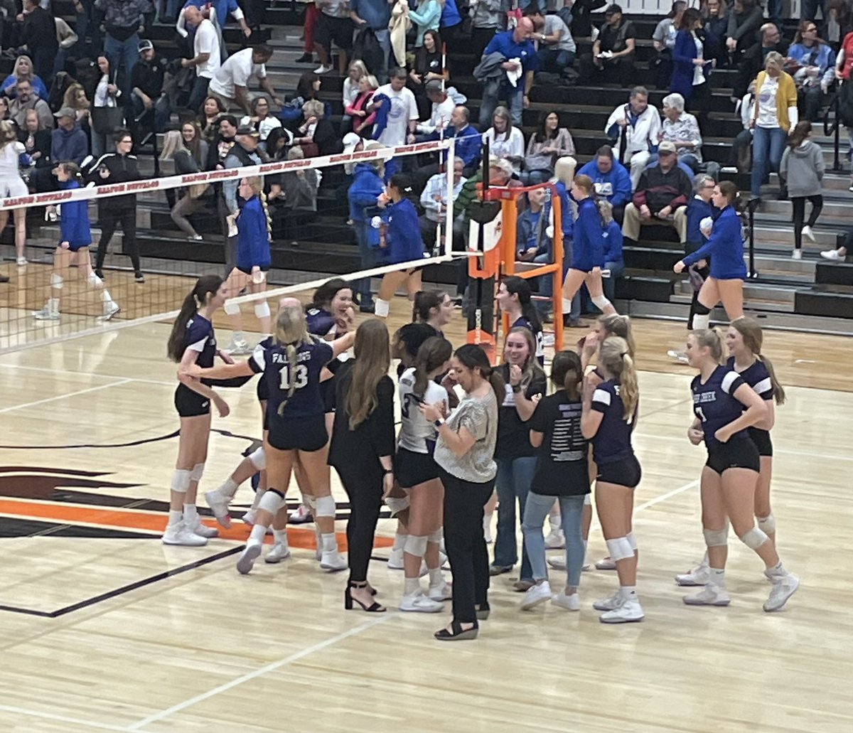Congrats <a href="/TCHSVOLLEYBALL/">TCHSVB</a> on their win against Boswell.  What a game!!! <a href="/KISDAthletics/">Keller ISD Athletics</a> @TCHSTalon