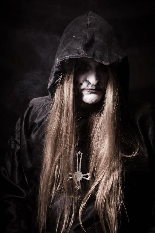 BmstTstore's tweet photo. Baptism – V: The Devil's Fire 33,99 € + gastos de envío. Única copia disponible en tienda de la edición en vinilo rojo transparente limitada a 100 copias del último álbum de la one man band finlandesa Baptism #backmetal #vinyl
https://t.co/Pxd5TACad1
https://t.co/99BGicDsG4 https://t.co/rBzw20GDEg