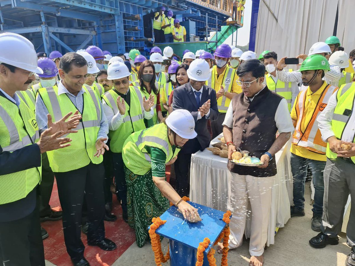 Ministry of Railways tweet media